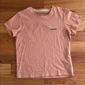 Patagonia Responsibilities-Tee women’s small